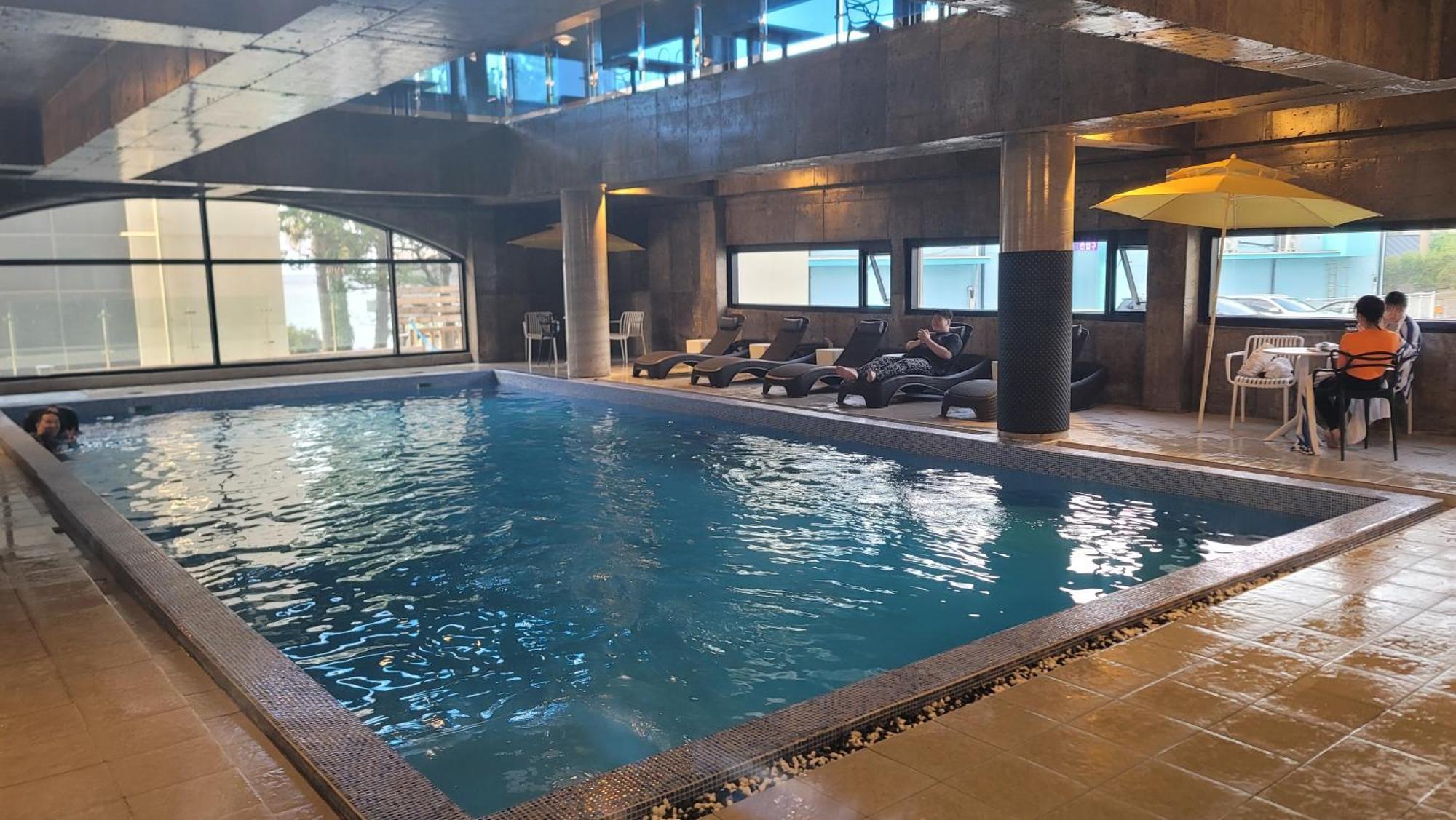 Вилла Jeju Ocean Vill Экстерьер фото